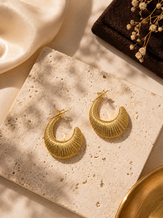 Solea Shell Hoops