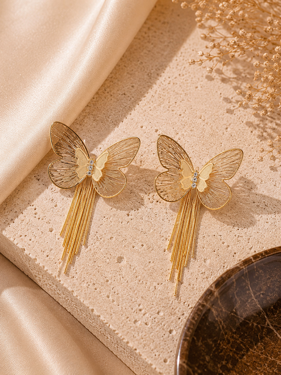 Aveline Flutter Tassels