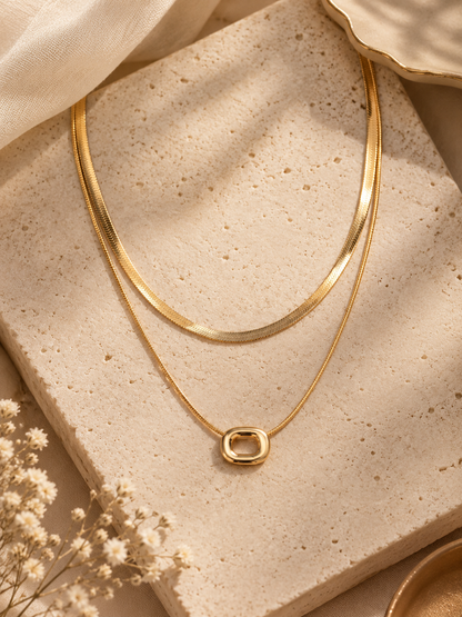 Minimalist Halo Pendant Chain