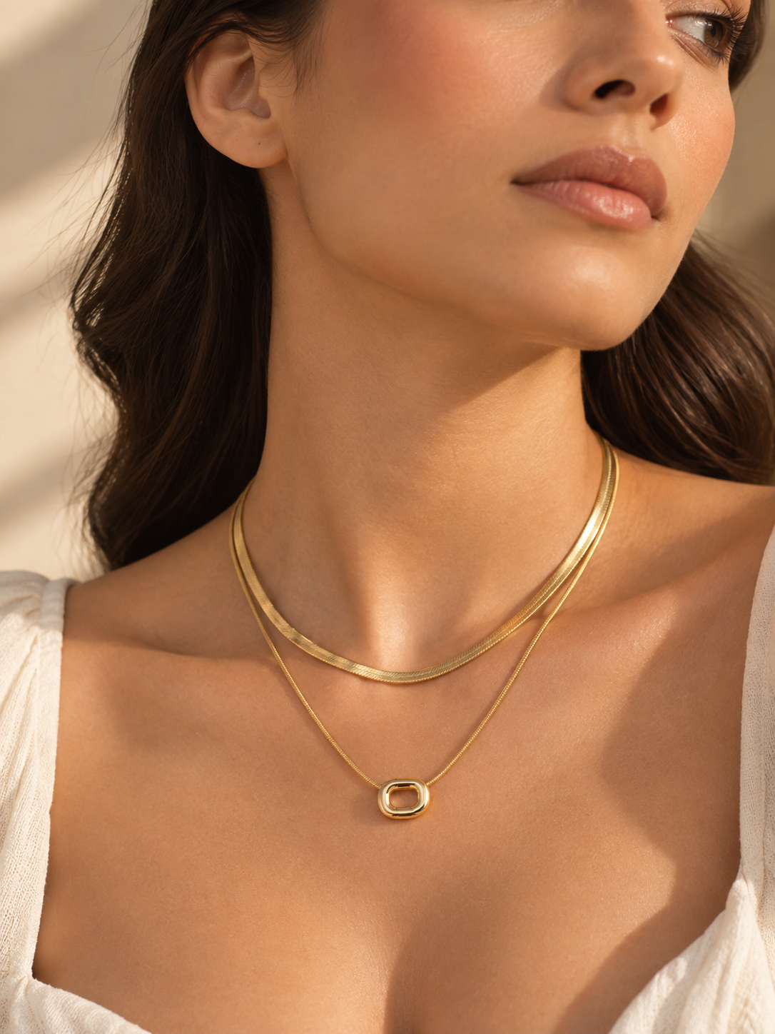 Minimalist Halo Pendant Chain