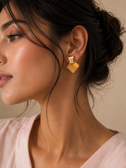 2-in-1 Style Molten Gold Double Studs