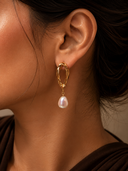 Elara Pearl Drop Earrings