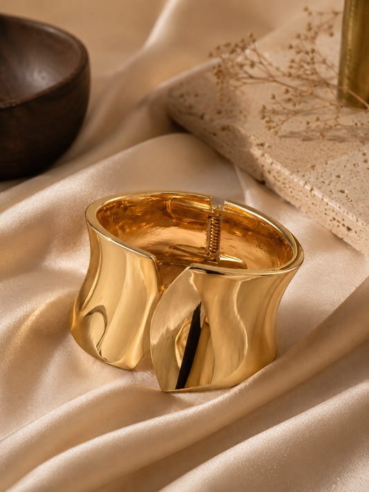 Eclipse Wave Cuff